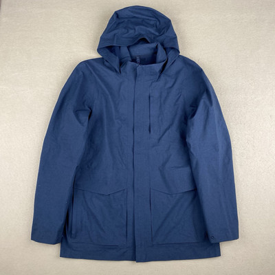Lululemon Storm Field Jacket Mens Medium Charcoal Black Gray Athleisure Gorpcore