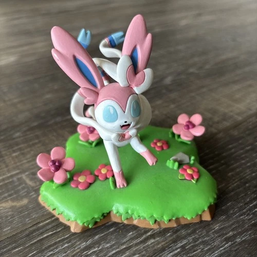 Funko Pokemon Sylveon An Afternoon With Eevee And Friends Pokemon Center Figure