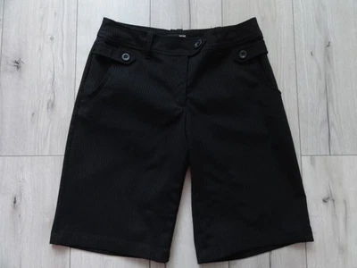sehr schöne Damen Shorts / Bermuda der Marke H&M / Gr.38 /M Schwarz gestreift - Bild 1 von 4