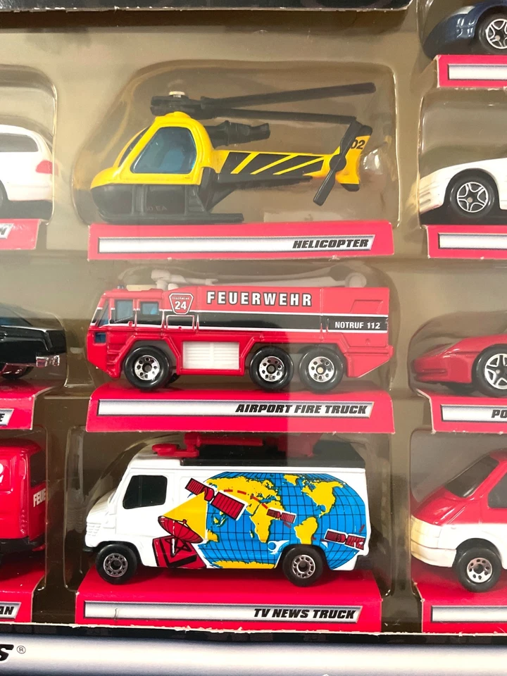 RARE Matchbox FAO SCHWARZ Exclusive GERMAN COLLECTION TEN PACK 2000 - Great Cars - Image 3 of 4