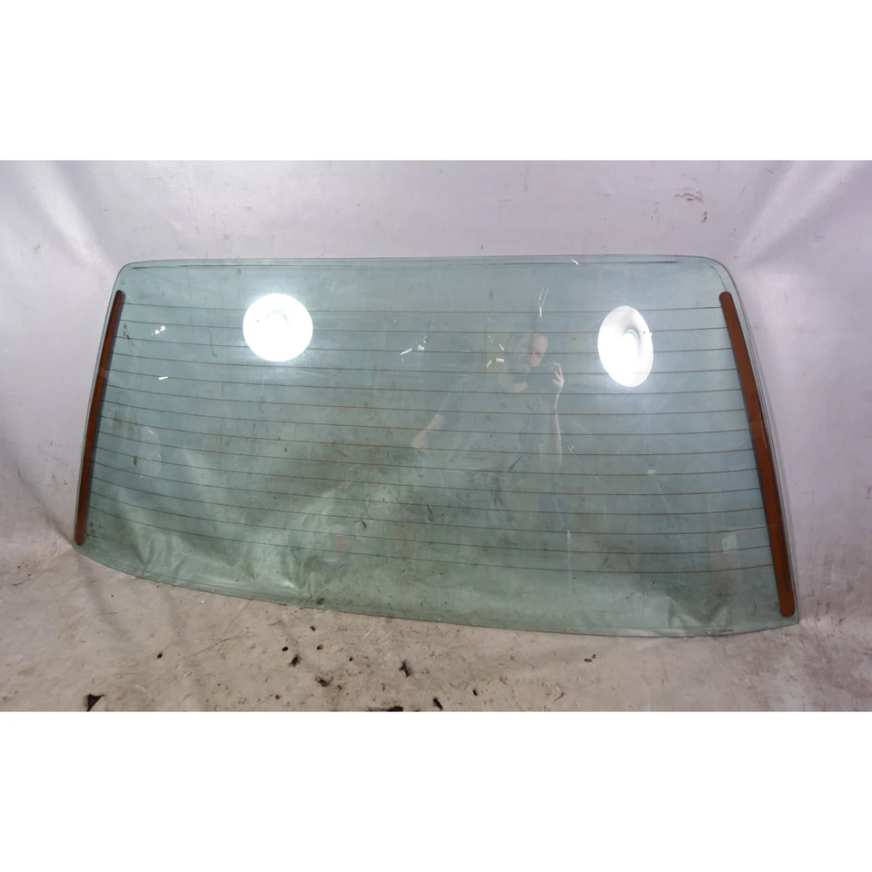 BMW E30 1984-1991 serie 3 cupé sedán parabrisas trasero de fábrica ventana vidrio OEM Foto 3 de 4