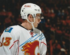 Calgary Flames Sean Monahan Autographed Signed 8x10 Photo COA G