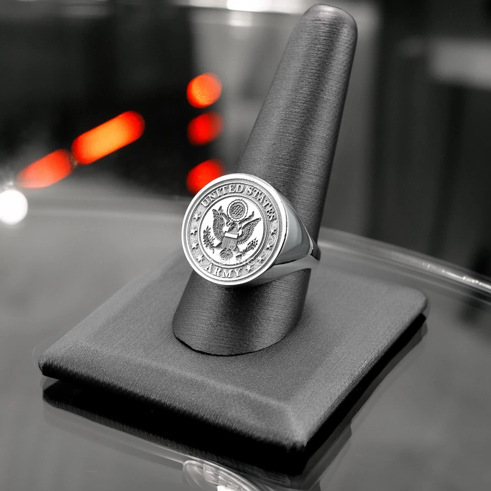 Anillo de plata esterlina con sello del ejército de los Estados Unidos | Anillo de declaración militar para hombre Foto 2 de 4