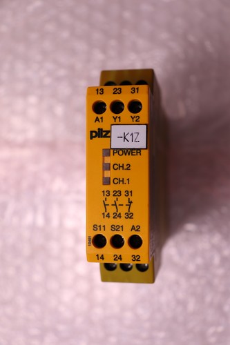 Pilz P2HZ X3 24VDC 2n/o 1n/c 774350 Sicherheitsrelais