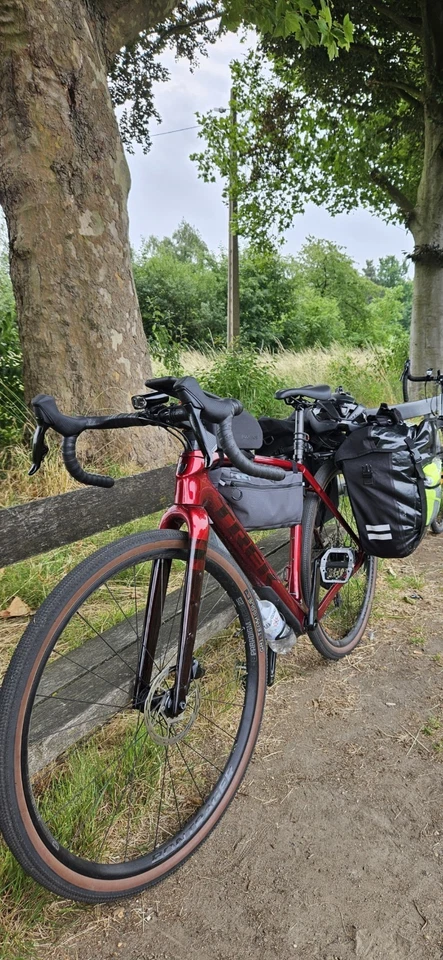 Trek Checkpoint SL 6 AXS 54 Crimson/Carbon Red Smoke