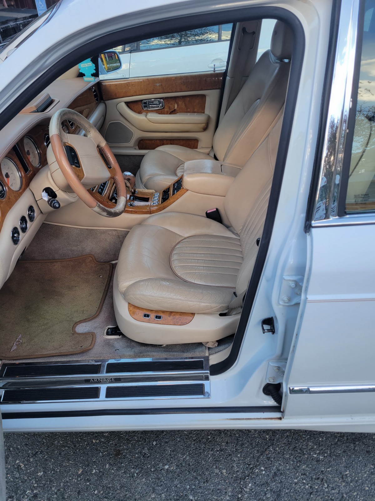 2001 Bentley Arnage — Clean Title — 78,500 Miles — White — Runs & Drives — Best