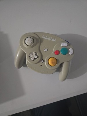 Nintendo GameCube WaveBird Wireless Controller Platinum Silver (No Receiver)