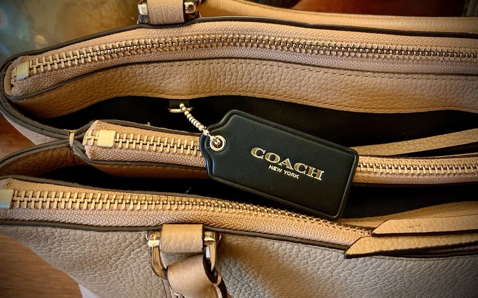 Coach Borough Bag Pebbled Tan Leather Tote Large No Long Strap - Image 4 of 4