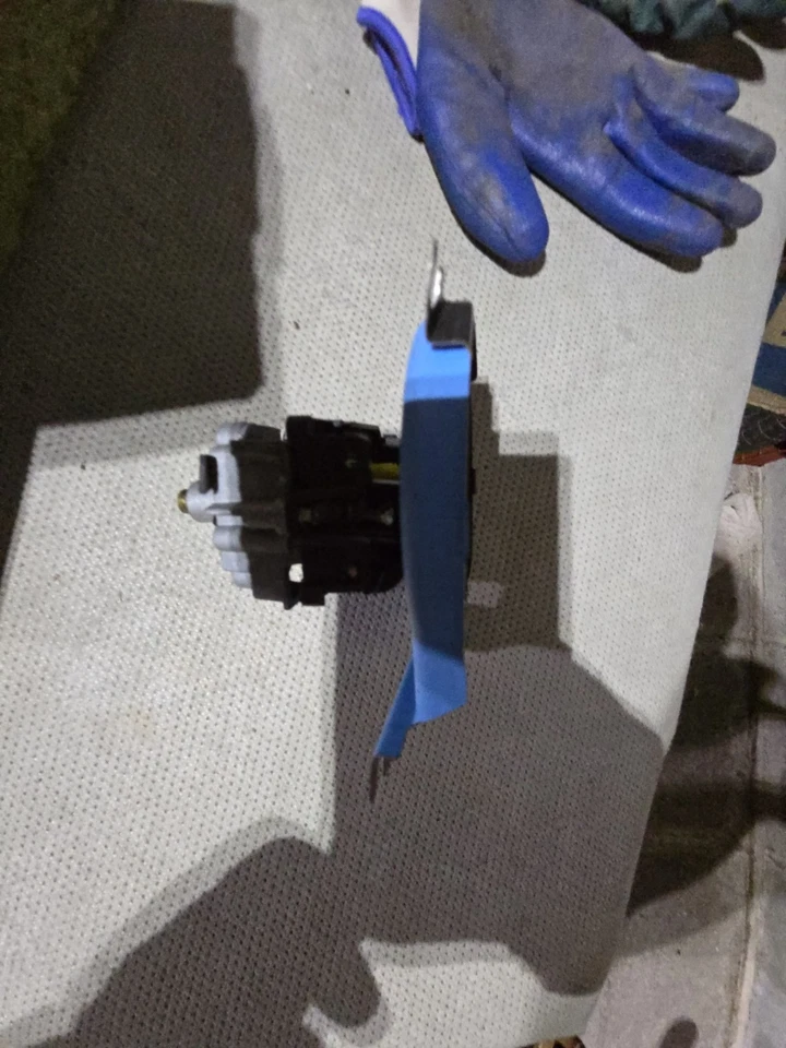 115 mph speedo gm tamaño mediano 78 a 84 Foto 3 de 4