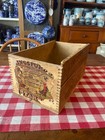 Antique KINGSFORD'S SILVER GLOSS STARCH Wood Dovetailed Box - New York
