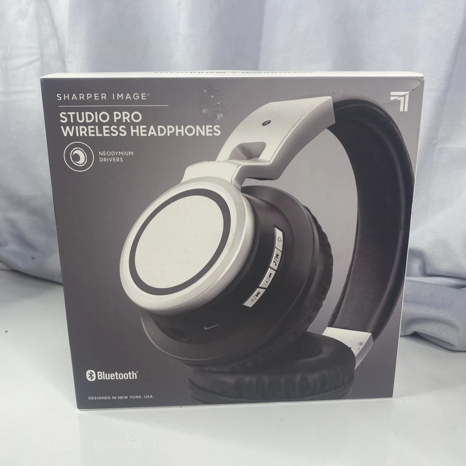 NEW Sharper Image Studio Pro Wireless Headphones - Model SBT48BKGY - Image 4 of 4