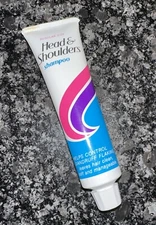 Vtge Head & Shoulders shampoo tube dandruff 2.5 ounce USA proctor gamble 5 3/4"
