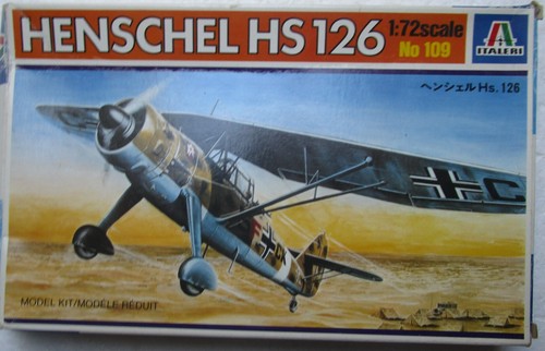 Bausatz Henschel Hs 126 von Italeri 109 im Maßstab 1/72