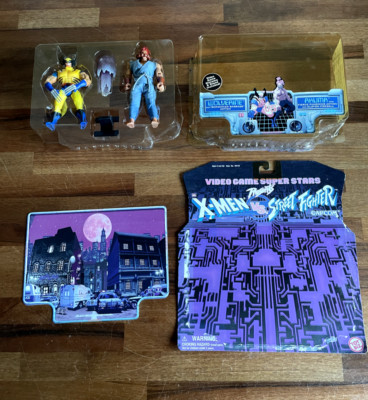 X-Men vs Street Fighter - WOLVERINE + AKUMA FIGUREN - ** Beschädigte Verpackung **