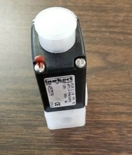 Burkert 453579 0124 C 1/8 FPM PD Solenoid Valve 120v-ac 1/4in Npt