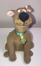 Mattel 2001 Warner Brothers Scooby Doo 6  Stuffed Animal Lovey Plush