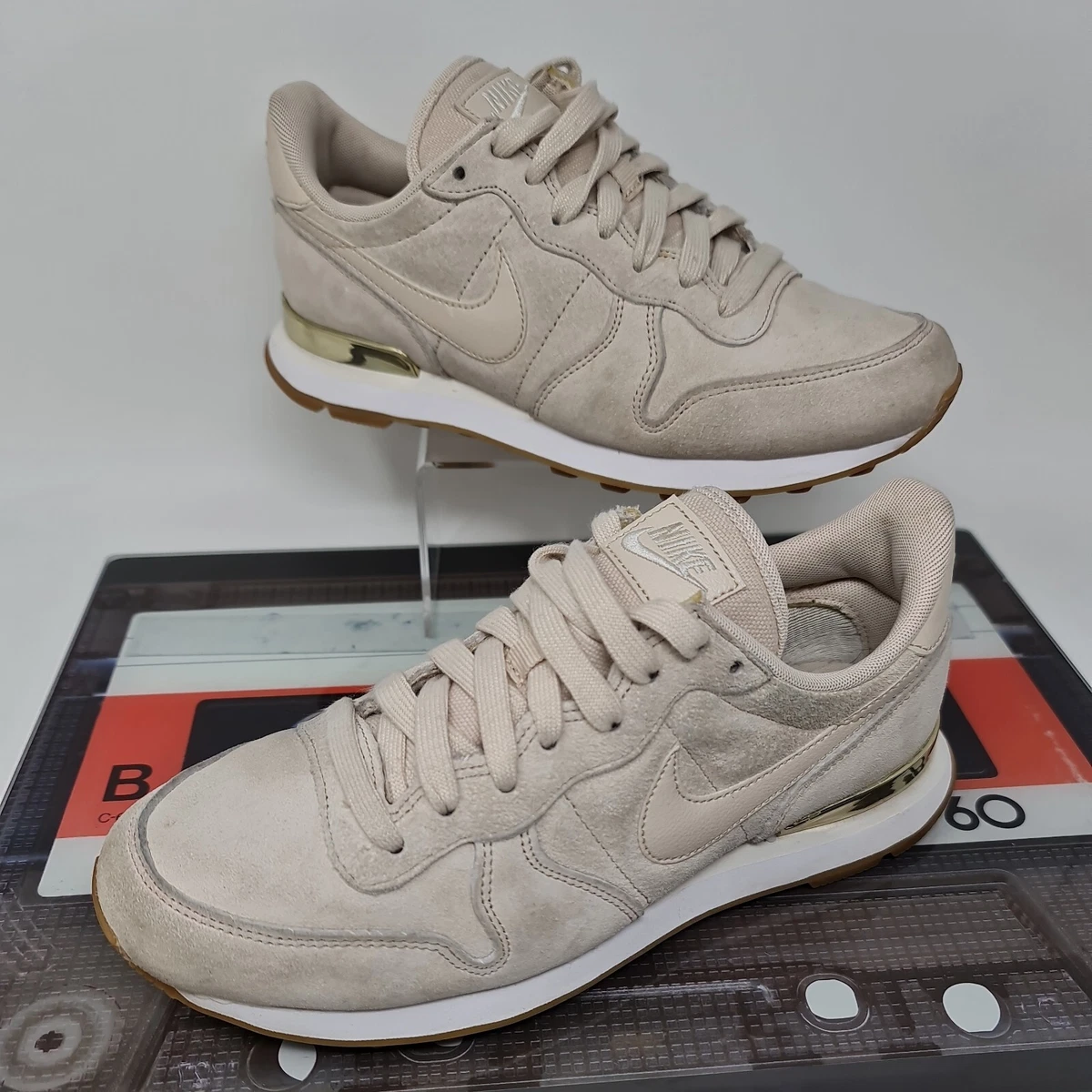 Nike internationalist size clearance 5