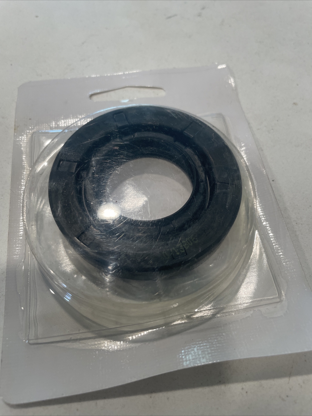 New GM 15801507/22761722 Front Axle Inner Shaft Seal 19992019