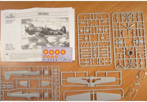 Amodel 72204 kit modellino plastica scala 1:72 IAR-80DC aereo addestramento rumeno - Foto 10 di 24