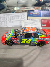 1998 #24 Jeff Gordon DuPont Race Win Dual Auto W/Ray E!!
