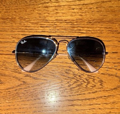 Ray-Ban Aviator Sunglasses Gold Metal Frame Gray Gradient Glass Lenses Case