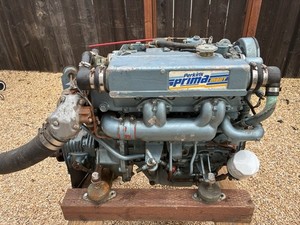 Perkins Prima M80T Turbocharged Marine Diesel Engine With Gear Box Low Hours