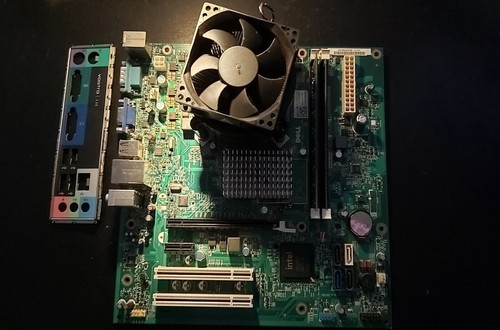 PC Desktop Dell Mainboard mit Prozessor und Arbeitsspeicher Funktionstüchtig
