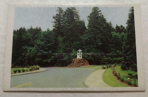 Greetings From The Grotto Portland, Oregon Souvenir Folder - Picture 2 of 2