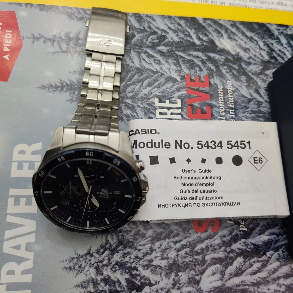 Orologio Casio Edifice EFR-556 DY Con Funzione Di Cronografo Blu - Immagine 2 di 4