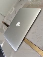 Apple MacBook Air 13 Zoll (2015) Top