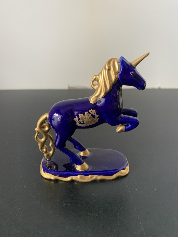 Franklin Mint '91 Treasury of Unicorns Collection Cobalt &Gold Figurine OF16