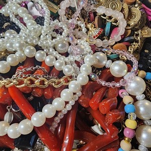 Medium Flat Rate Jewelry Lot Craft Junk Harvest FULL Kids Dress Up