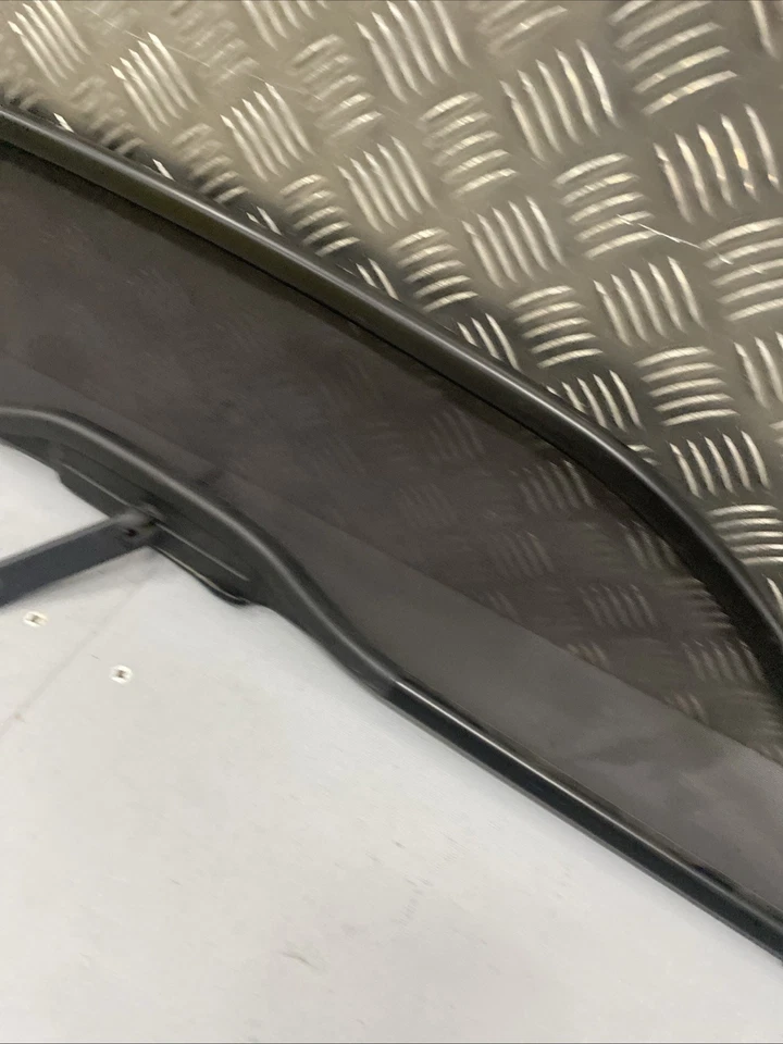 2004-2009 VAUXHALL TIGRA WIND BREAKER WIND DEFLECTOR - Image 4 of 4