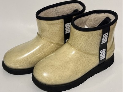 Ugg Shoes Womens Size 6 Natural Tan Classic Clear Mini Boots Waterproof Outdoors