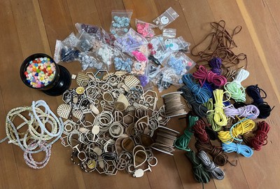 Jewelry Making Bundle | Resin Flowers | Wooden Blanks | Suede Cord 
