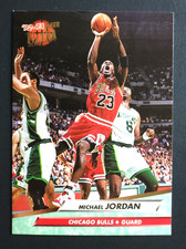1992-93 FLEER ULTRA BASKETBALL #27 MICHAEL JORDAN *D* CHICAGO BULLS *NRMT/MINT*