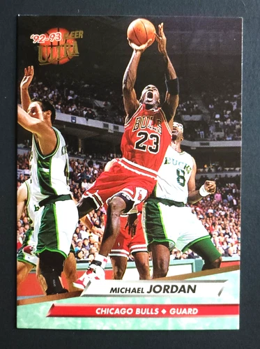 1992-93 FLEER ULTRA BASKETBALL #27 MICHAEL JORDAN \*D\* CHICAGO BULLS \*NRMT/MINT\*