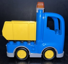 LEGO 10812 Truck & Tractor Excavator Duplo 26 Pieces Complete Set