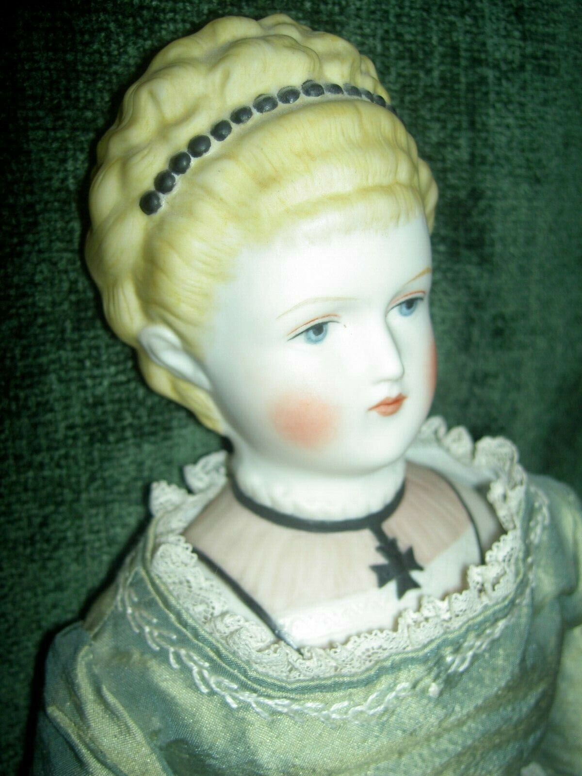 Large antique parian DRESDEN china male doll shoulder head (only) w/glazed  ascot