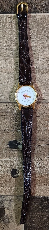 Reloj de béisbol vintage para mujer Fresno State Bulldogs correa de cuero dorado/marrón Foto 2 de 4
