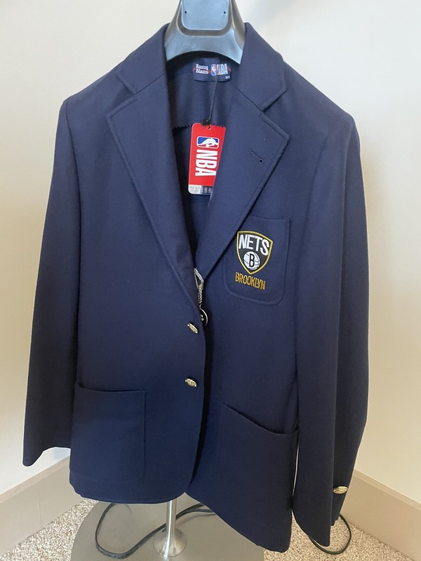 NEW Rowing Blazers NBA Brooklyn Nets Navy Club Blazer  Navy 36S With Garment Bag