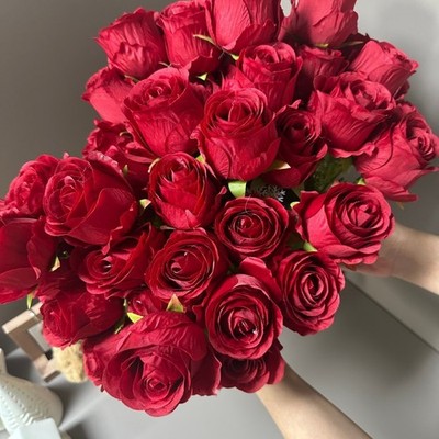 18PCS Red Silk Rose Artificial Flower Proposal Bouquet Home Decor Party Gift USA