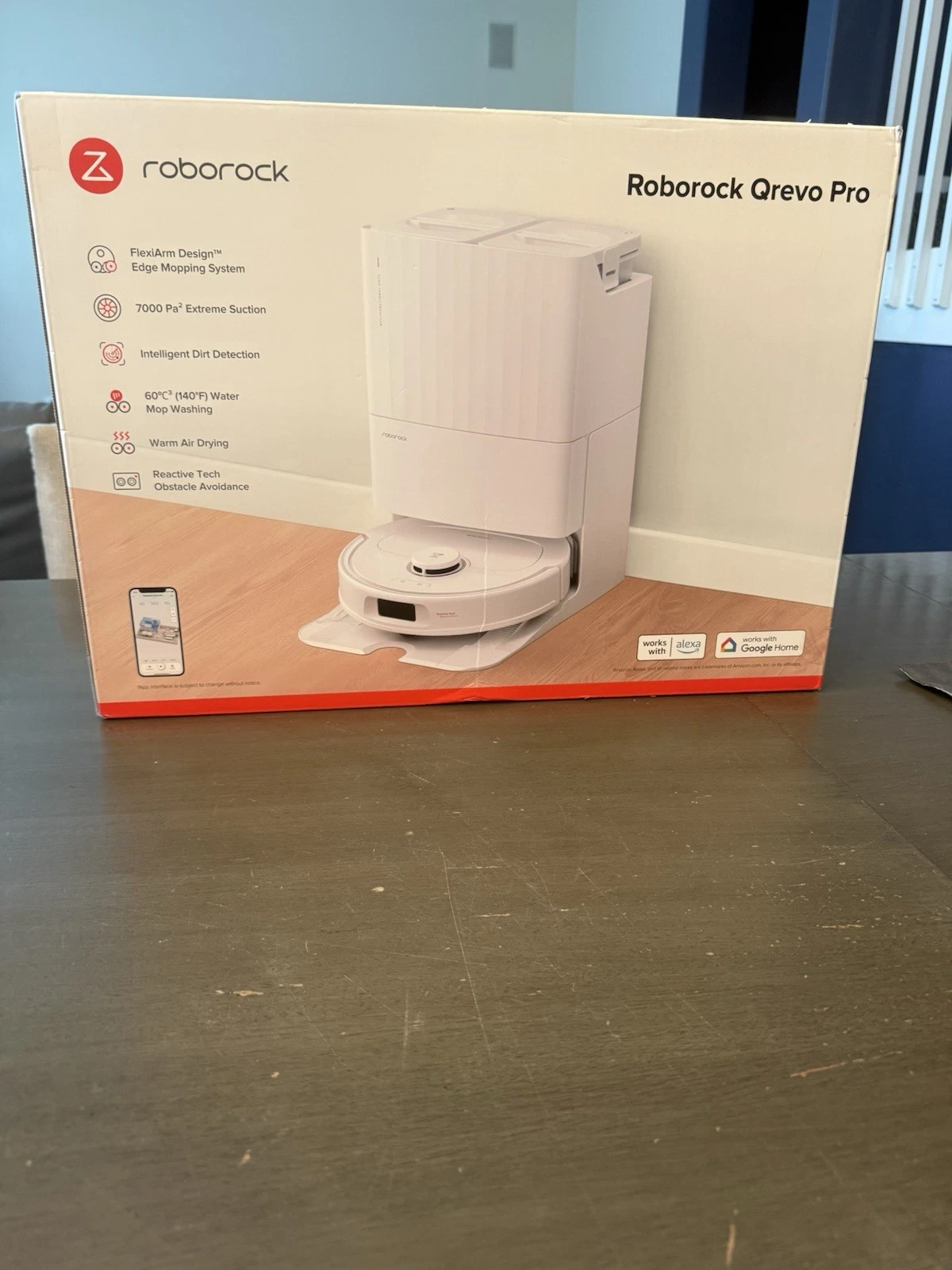 Roborock Qrevo Pro Robot Vacuum and Mop with FlexiArm Edge Mopping, Dynamic