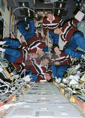 STS-42 CREW PORTRAIT INTERNATIONAL SPACE SHUTTLE 1992 5X7 PHOTO