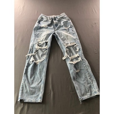 American Eagle Highest Rise 90s Boyfriend Distressed Light Wash Jeans Size 6 Reg