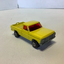 Vintage Matchbox Lesney Rola-Matics Wild Life Truck #57 Yellow