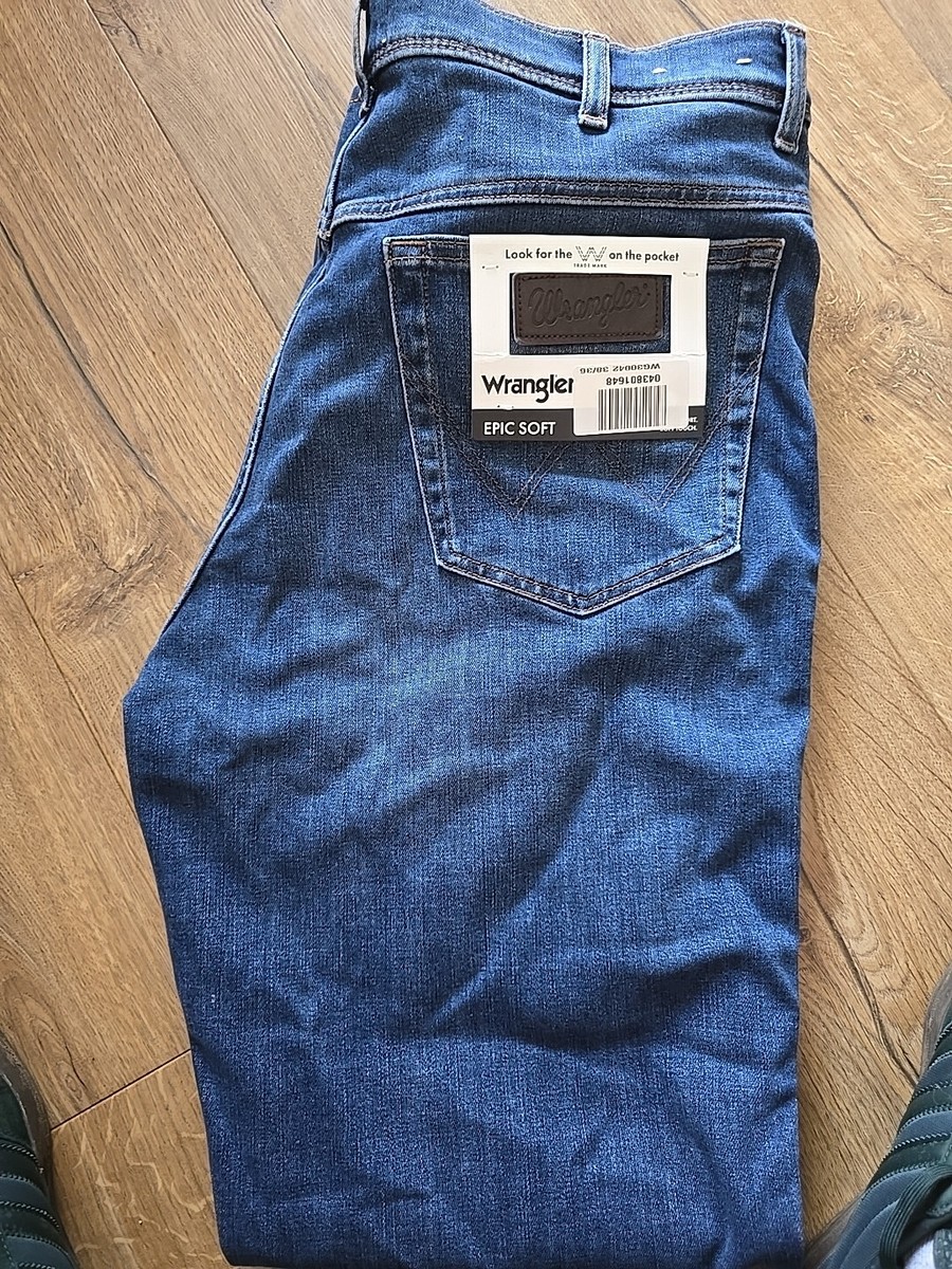 Mens Wrangler Texas Slim 822 Lucky Star Epic Soft Dark Blue Denim