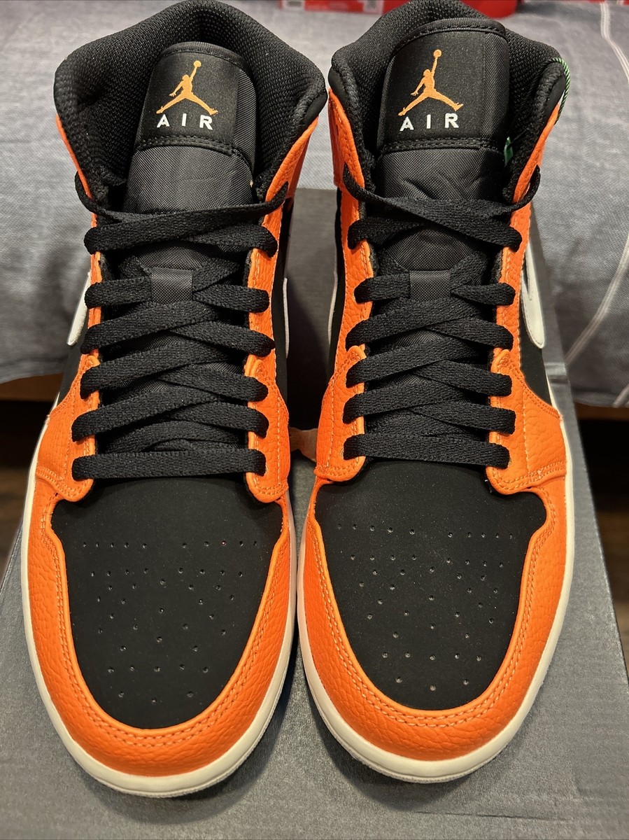 Air Jordan 1 Mid 