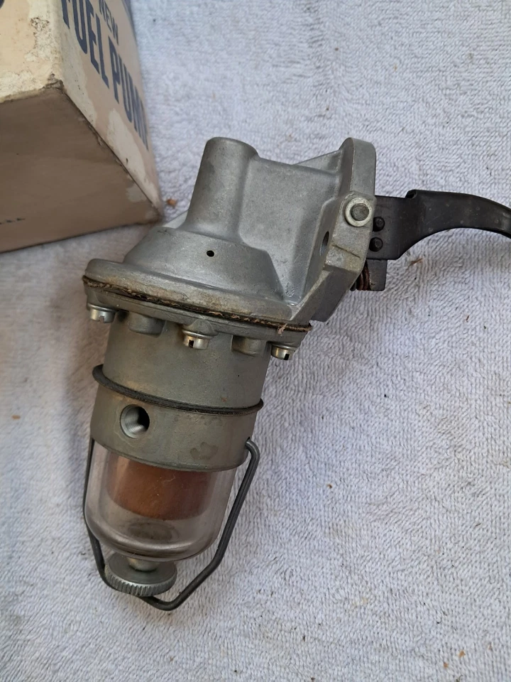 Oldsmobile F85 Cutlass 1962 1963 vintage NOS AC bomba de combustible 6548 Foto 2 de 4