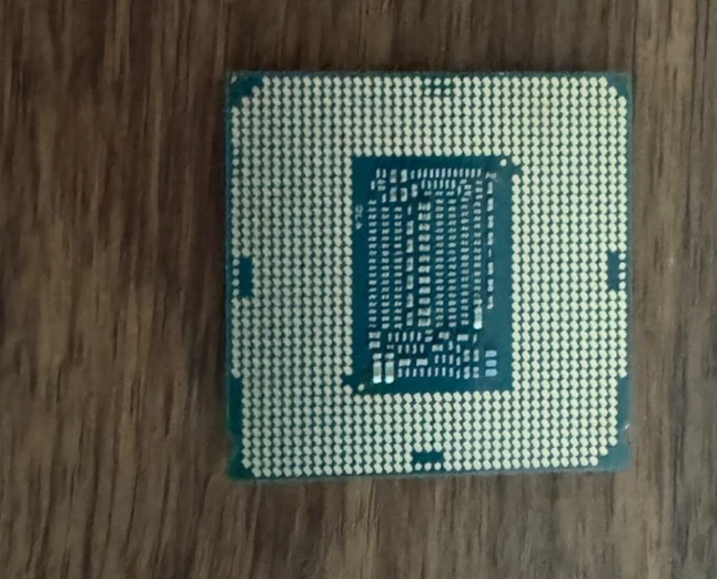 INTEL 9TH GEN CORE I5-9600K SRG11 3.7GHZ 6-CORE LGA1151 CPU - USED - Image 3 of 4